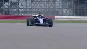 Sainz verricht shakedown met nieuwe Williams FW47