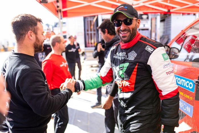Misschien wel de rijkste coureur: Wie is de kersverse Dakar-winnaar Al-Rajhi?