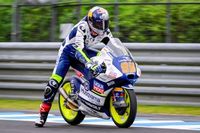 IJzersterke Ortolá houdt Veijer van pole voor Moto3-race Japan