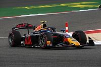 Martí wint F2-sprintrace in Abu Dhabi, Bortoleto zet stap richting titel